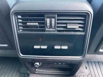 2025 Porsche Cayenne GTS