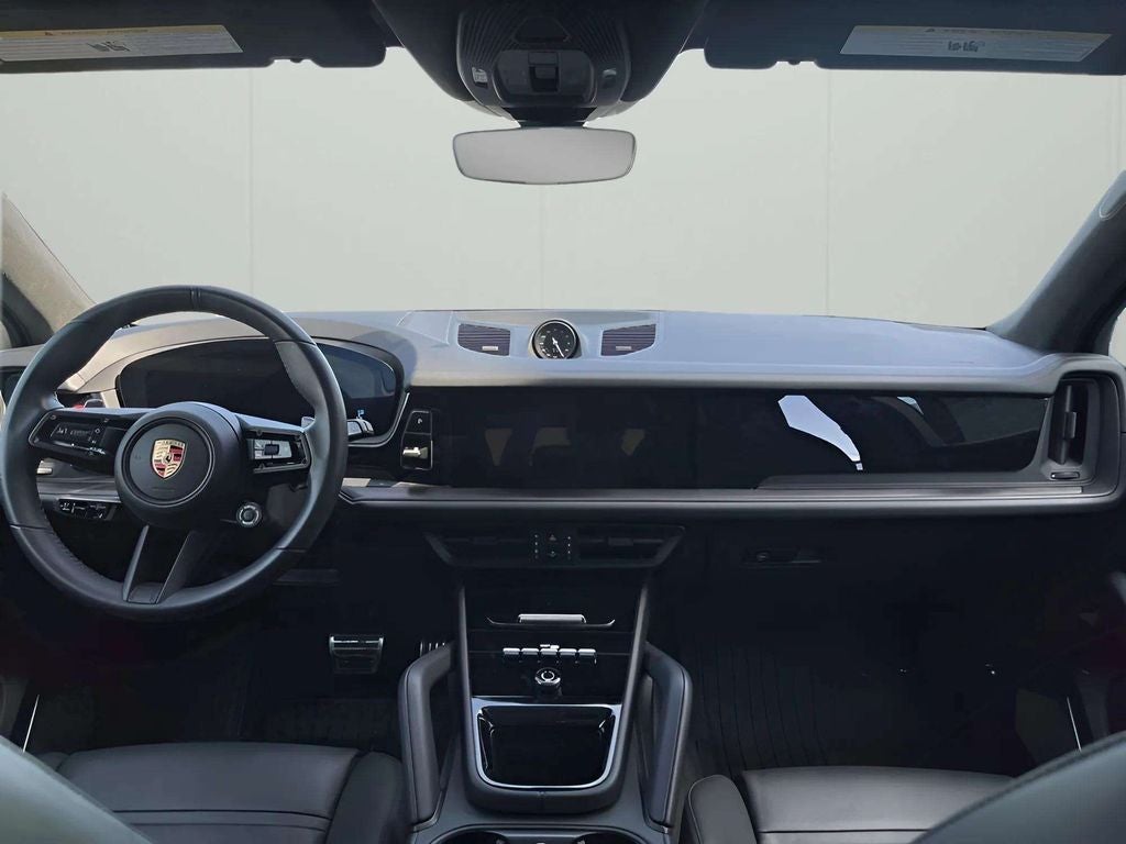 2025 Porsche Cayenne GTS