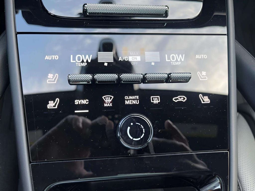 2025 Porsche Cayenne GTS