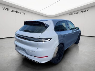 2025 Porsche Cayenne GTS