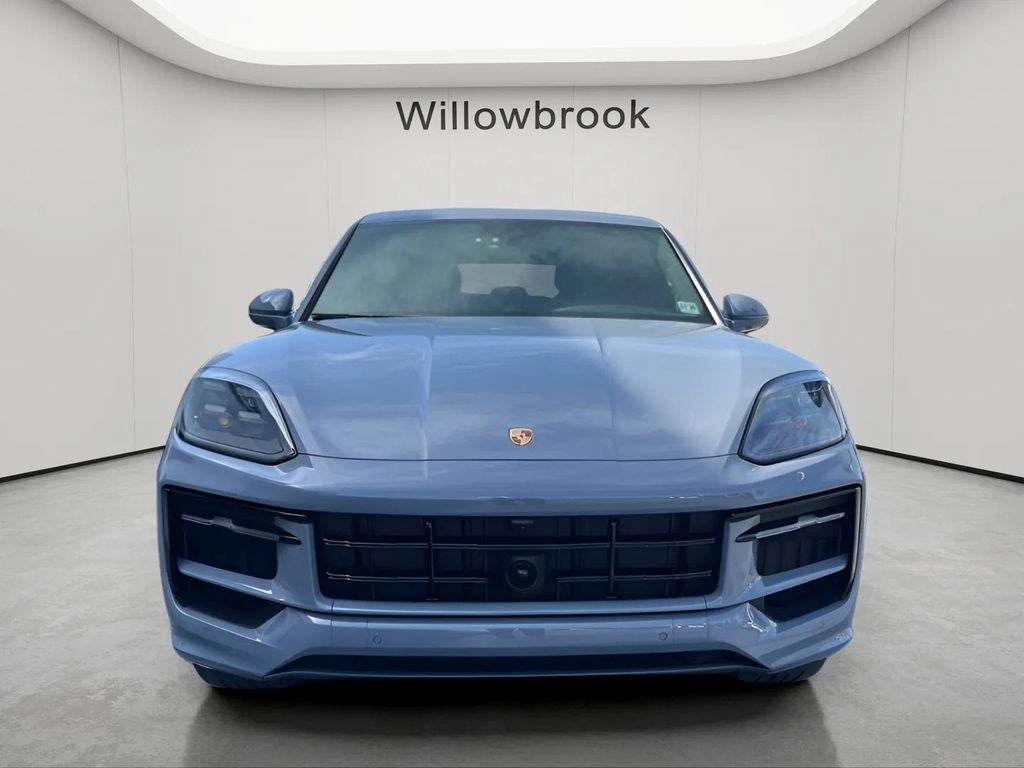2025 Porsche Cayenne GTS