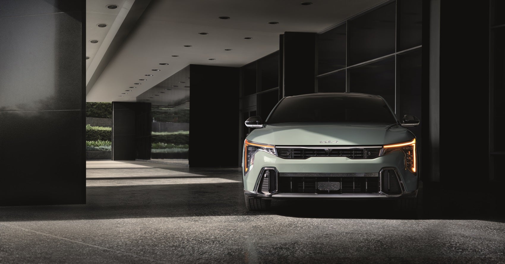 Kia K4